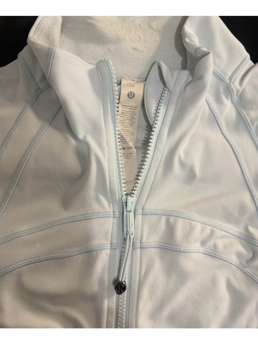 2 lululemon Define Jackets